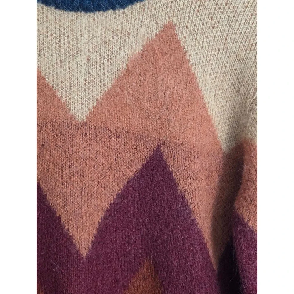 Gemelli Sweater Size‎ S Italian Mohair Brown Blue Red Chevron Pattern Crewneck